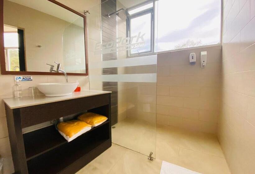 Номер Стандарт Трехместный, Ecopark Hosteria Puyo
