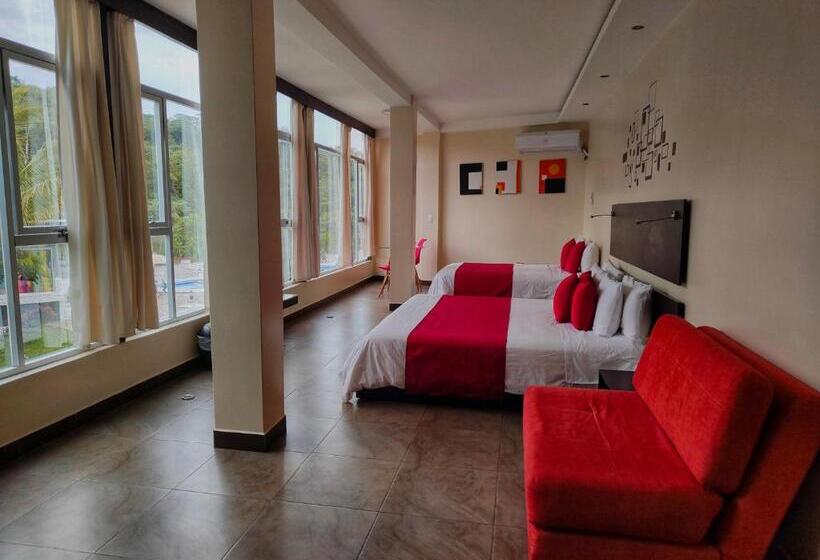 Номер Стандарт Трехместный, Ecopark Hosteria Puyo