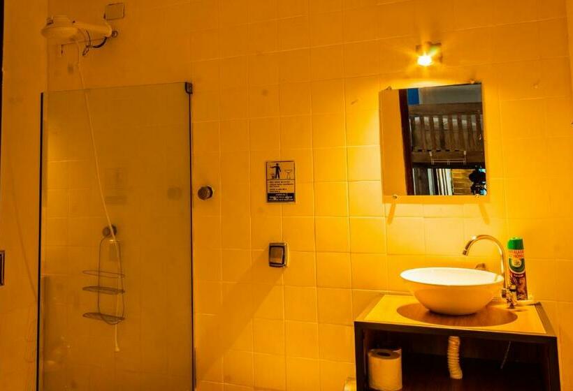 패밀리 룸, Flow Hostel Juquehy