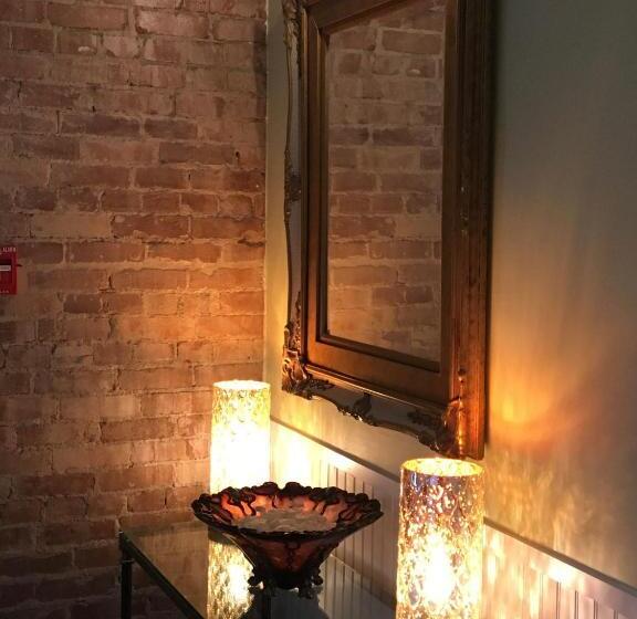 Апартаменты Deluxe 1 Спальня, Bisbee Brownstone Suites