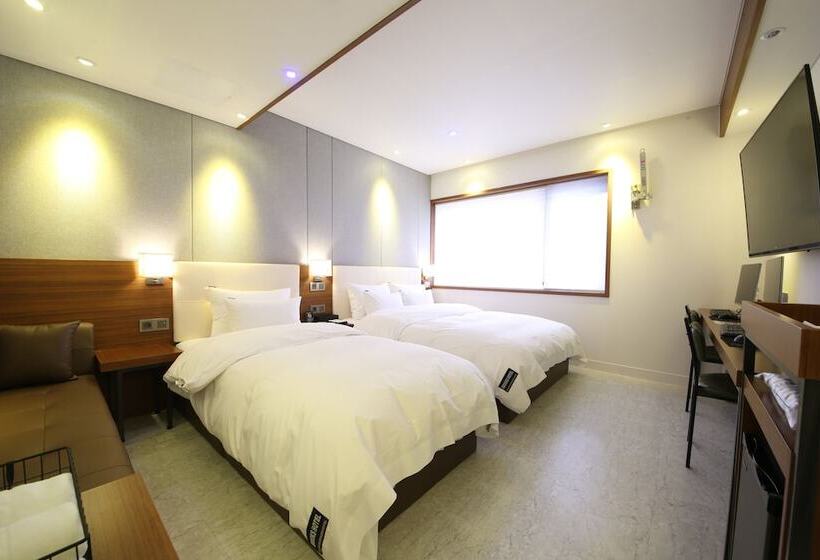 اتاق لوکس, Brooks Hotel Tongyeong