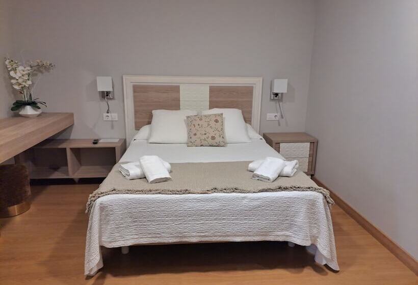 スーペリアールーム, Roquiño