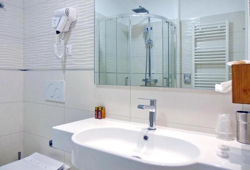 家庭套房, L Ospite   Lifestyle Residence, Design Rooms