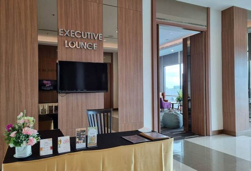 이그제큐티브 스위트, Grand Fortune Hotel Nakhon Si Thammarat