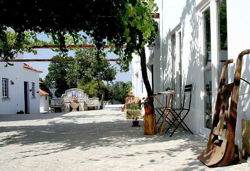 اتاق استاندارد اینتریور, Oryza Guest House& Suites