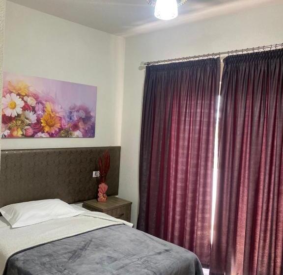 标准间带阳台, Prince Hotel Fier