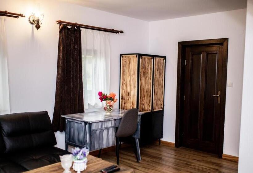 استودیوی لوکس, Staniștea Cerbilor