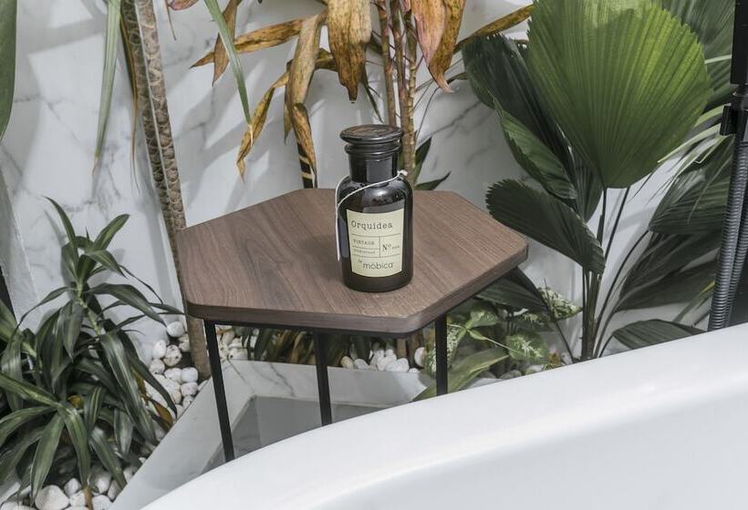 Люкс Superior, Orchid House Polanco