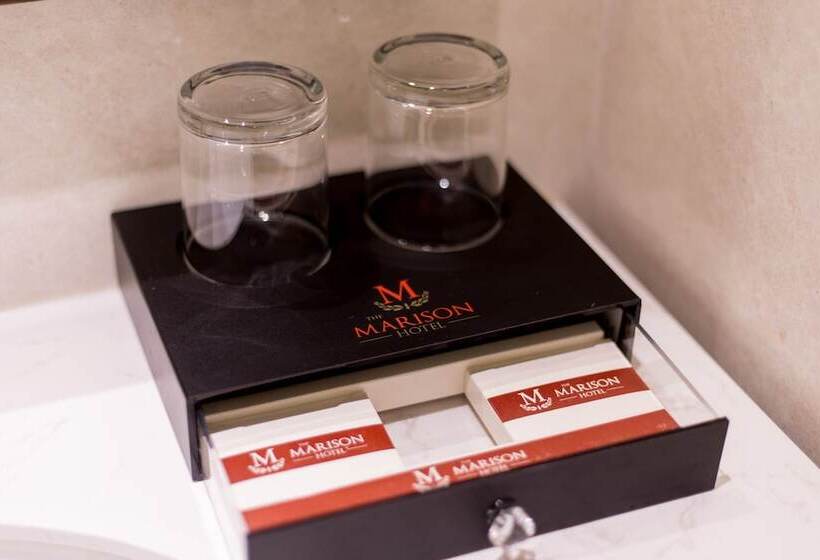 디럭스 전망 룸, The Marison