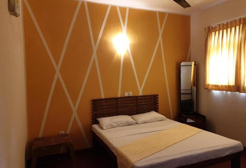 اتاق استاندارد, Shiva Rest Katharagama