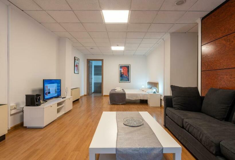 سوییت لوکس, Suites Rooms Valencia