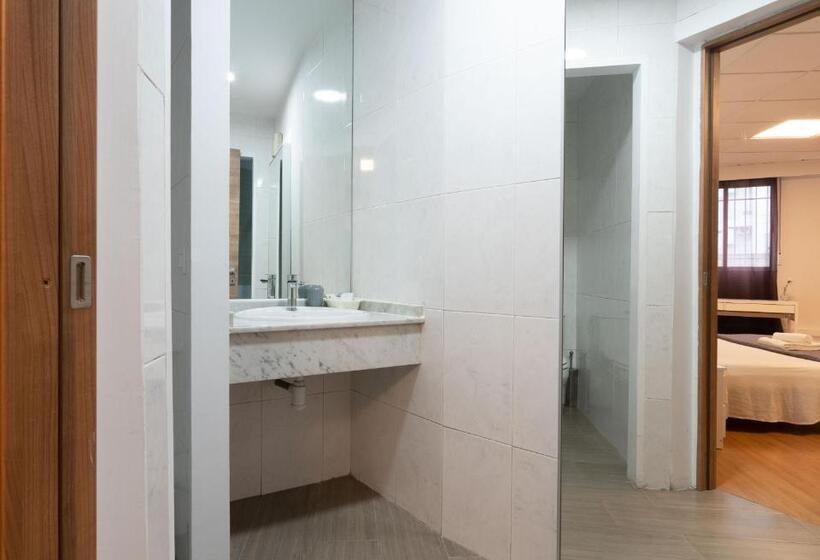 اتاق استاندارد, Suites Rooms Valencia