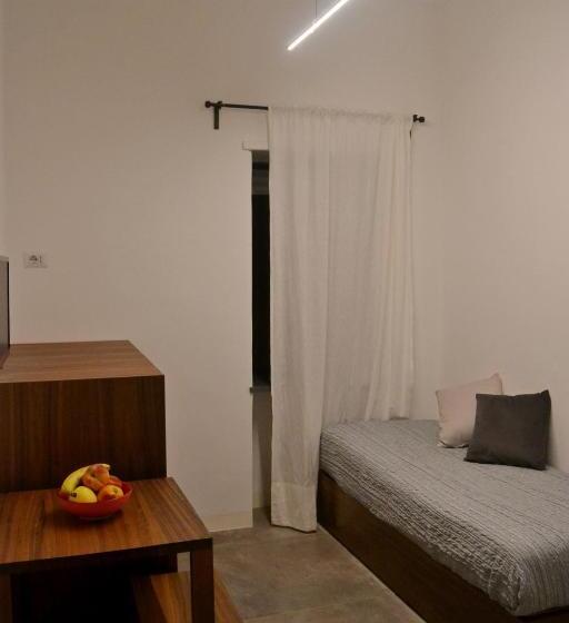اتاق استاندارد, I 26 Gradini Capri