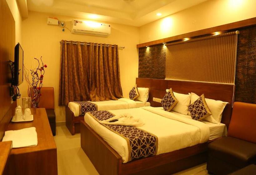 Трехместный Номер Комфорт, Horizon Inn