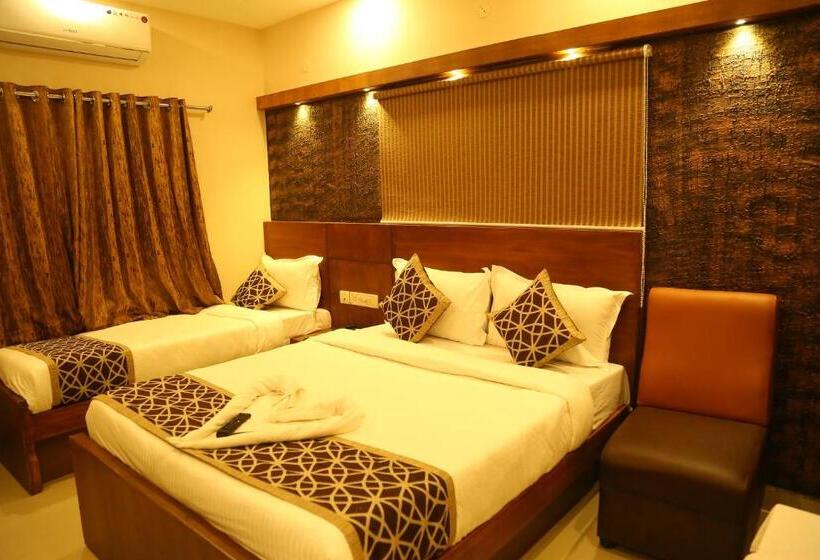 Трехместный Номер Комфорт, Horizon Inn