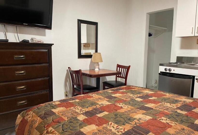 Студия Стандарт, Shell Motel Hollywood