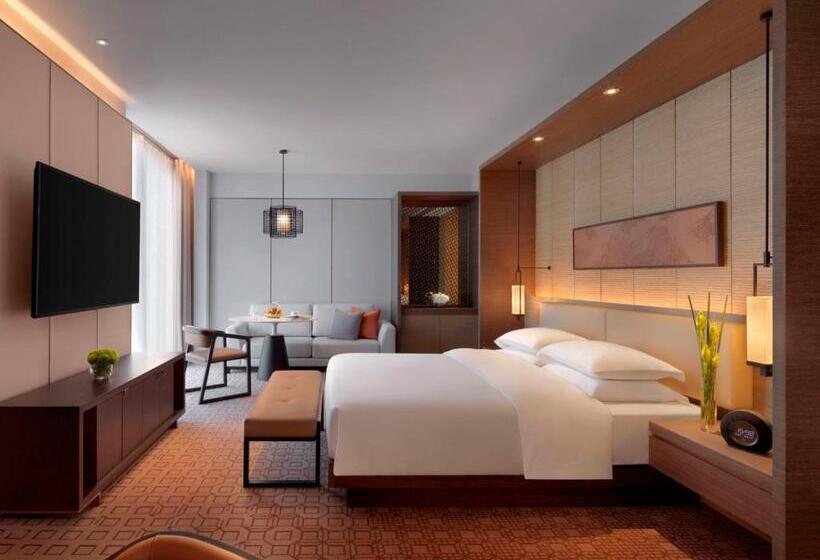Номер Deluxe Кровать Кинг, Hyatt Regency Zhenjiang