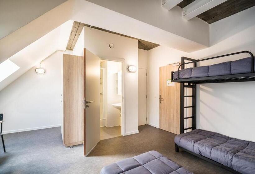 Семейный Номер, Auberge De Jeunesse Charleroi Youth Hostel
