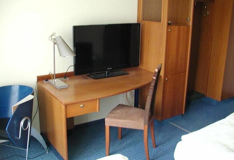 スタンダードルーム, Motel Monteur