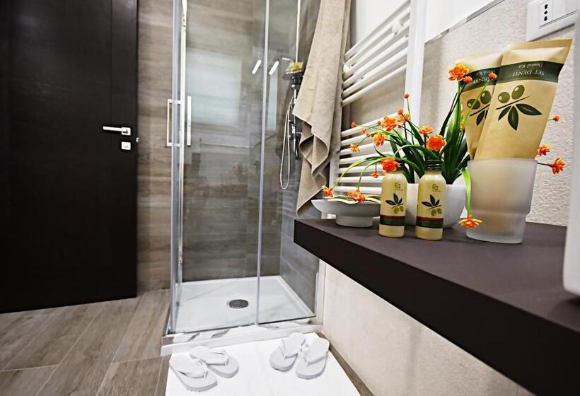 스탠다드 룸 킹사이즈 침대, Borgo Fiorito Relais