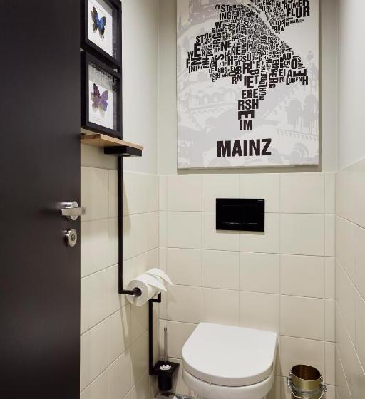 Номер Deluxe, Me And All Hotel Mainz, By Hyatt