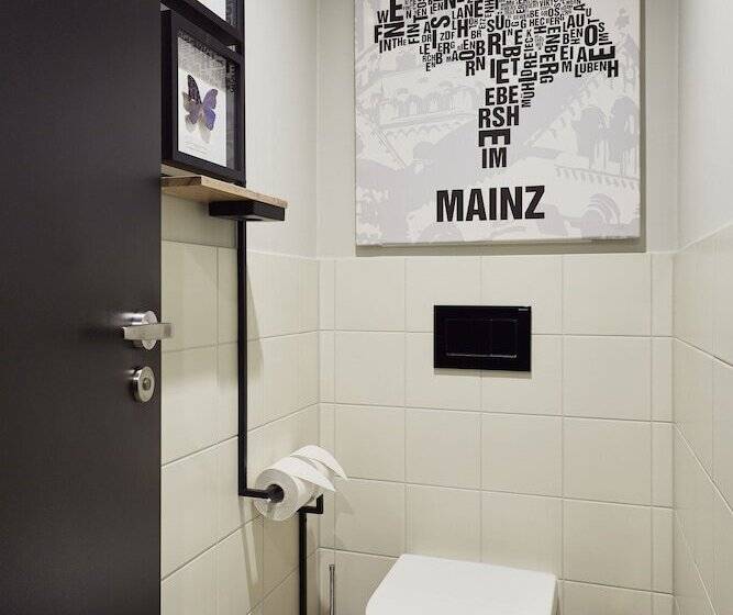 Номер Deluxe, Me And All Hotel Mainz, By Hyatt