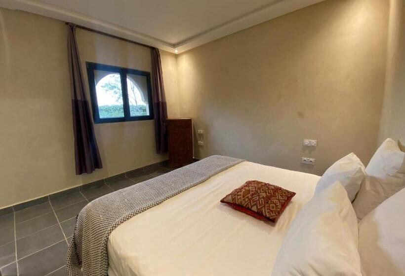 Номер Стандарт Вид на Сад, Villa Diaf Johanne