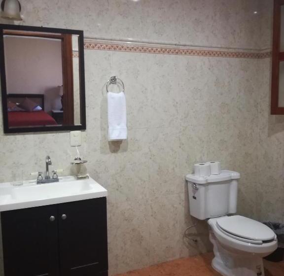 标准间, Izamal Plaza