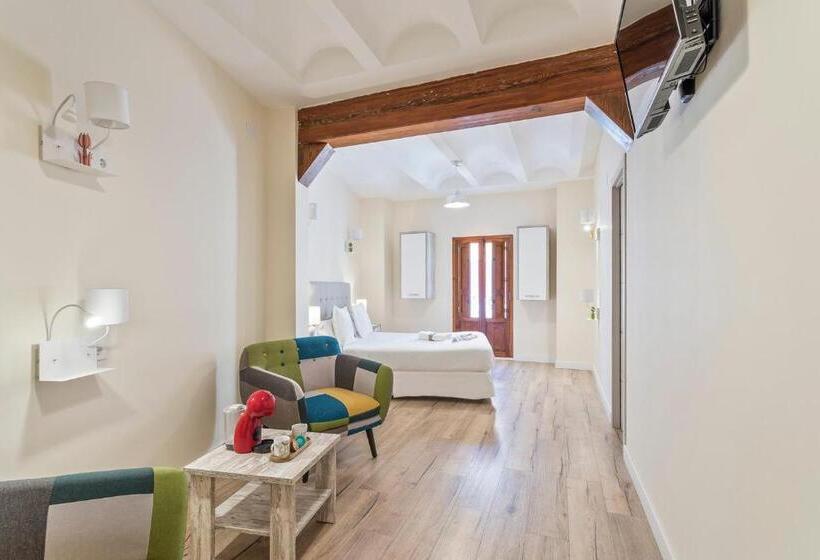 سوییت جونیور, Hostel Sea&dreams Calpe
