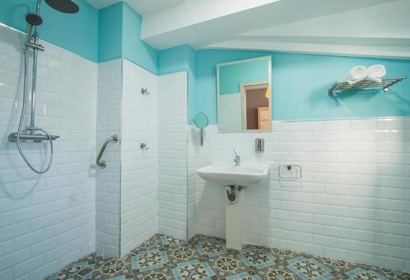اتاق خانوادگی, Hostel Sea&dreams Calpe