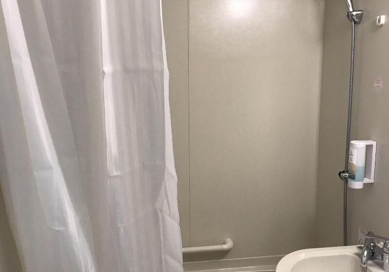 Номер Economy, Toyoko Inn Marseille Saint Charles