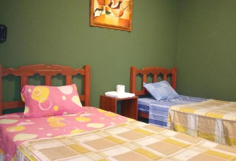 스탠다드 룸 공동 욕실, Hostal Residencial Mochica