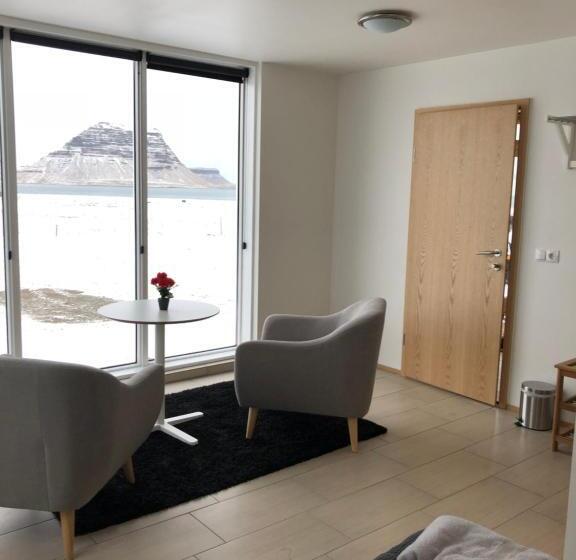استودیو استاندارد با چشم‌انداز, Kirkjufell Guesthouse And Apartments