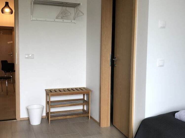 اتاق استاندارد سه نفره, Kirkjufell Guesthouse And Apartments
