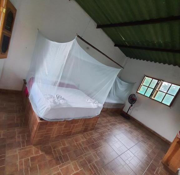 스탠다드 룸, Hostal Luz De Luna