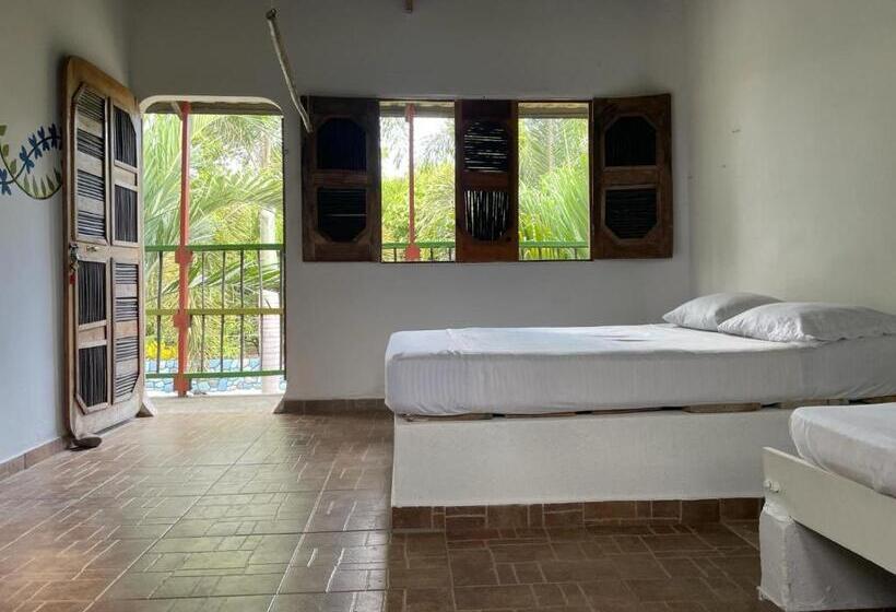 스탠다드 룸, Hostal Luz De Luna