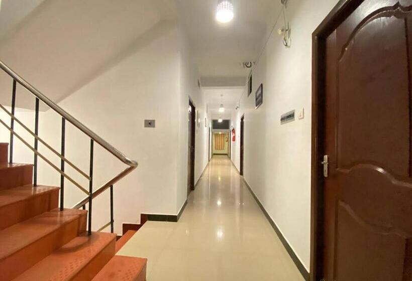 اتاق اکونومی, La Paradise Residency