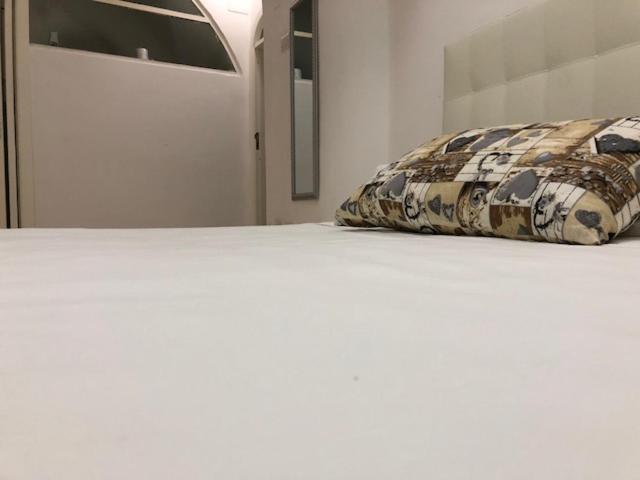 Economy Triple Room, Almayer Al Duomo