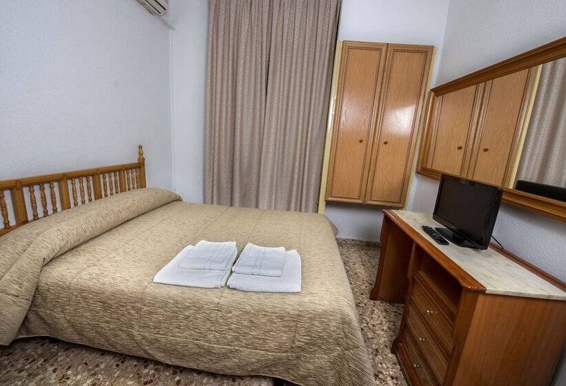 Номер Стандарт, Hostal Santa Barbara