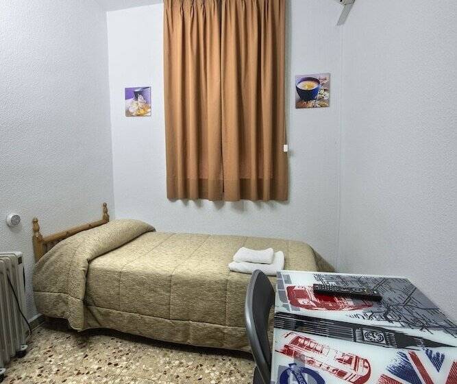 标准单人间, Hostal Santa Barbara
