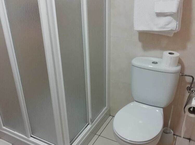 اتاق استاندارد, Pensión Residencia Caola