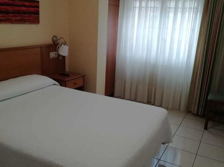 اتاق استاندارد, Pensión Residencia Caola