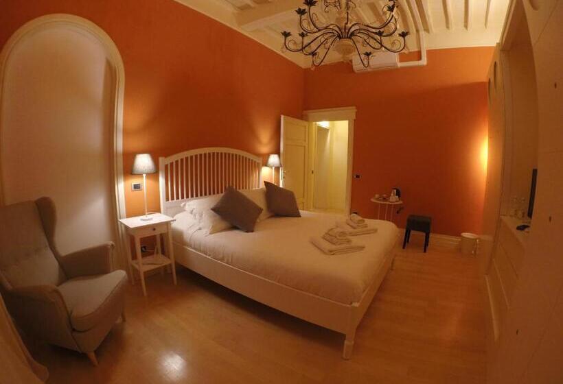 اتاق استاندارد, Lauri Loft