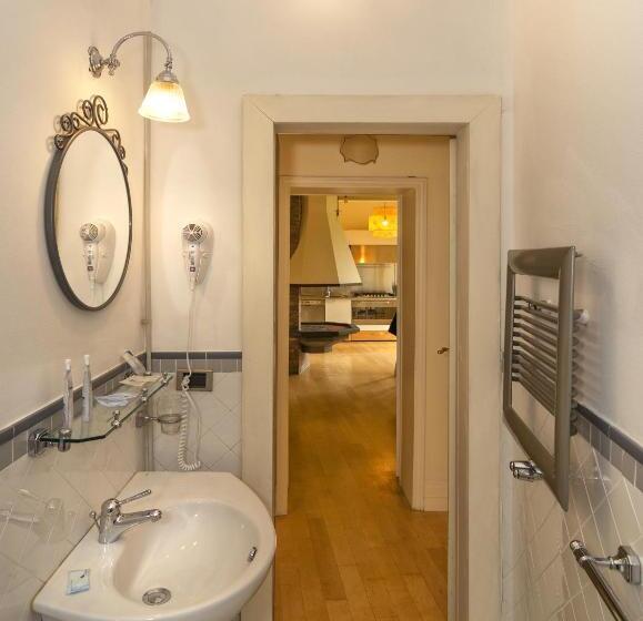 اتاق استاندارد, Lauri Loft
