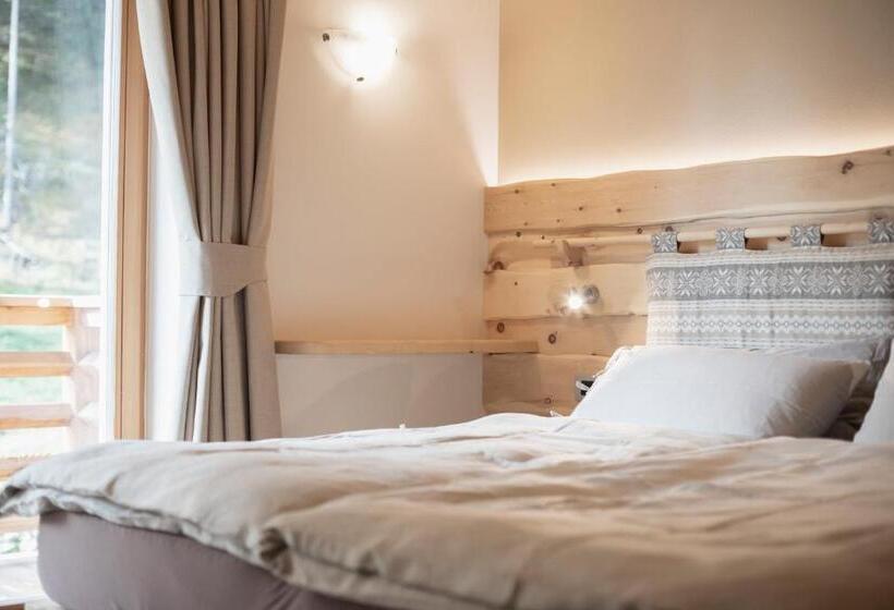 اتاق استاندارد سه تخته با بالکن, Agriturismo Soreie   Farmstay