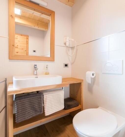 اتاق استاندارد سه تخته با بالکن, Agriturismo Soreie   Farmstay