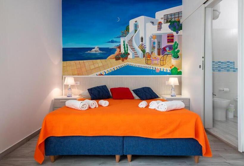 Номер Deluxe с Балконом, B&b La Terrazza Sul Porto