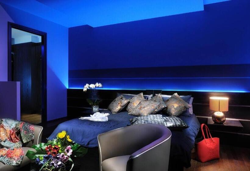 سوییت سوپریور, Urban Trend   Guest House