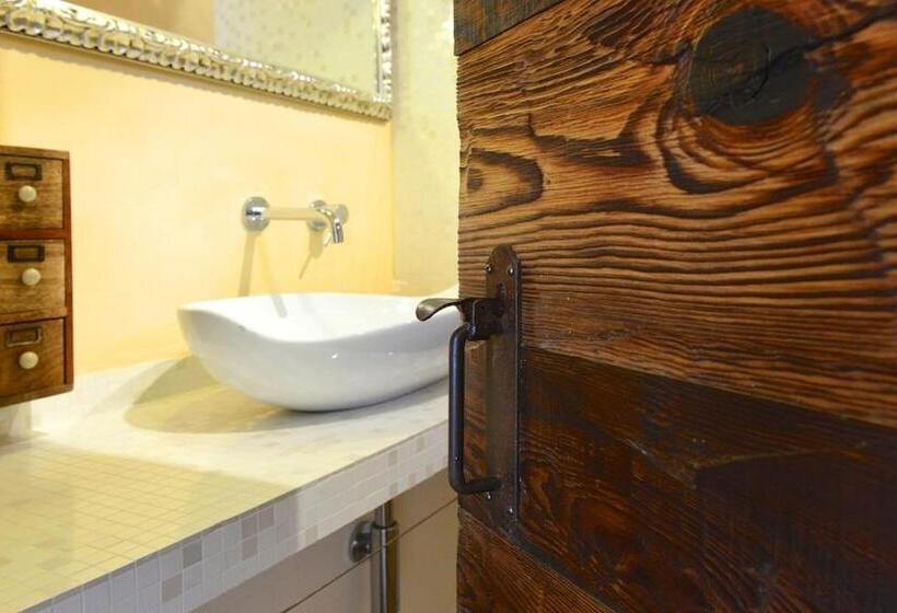 ガーデンビュースタンダードルーム, Agriturismo C'era Una Volta