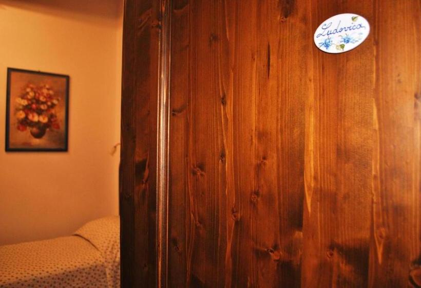 Номер Стандарт, Agriturismo L'antico Oliveto